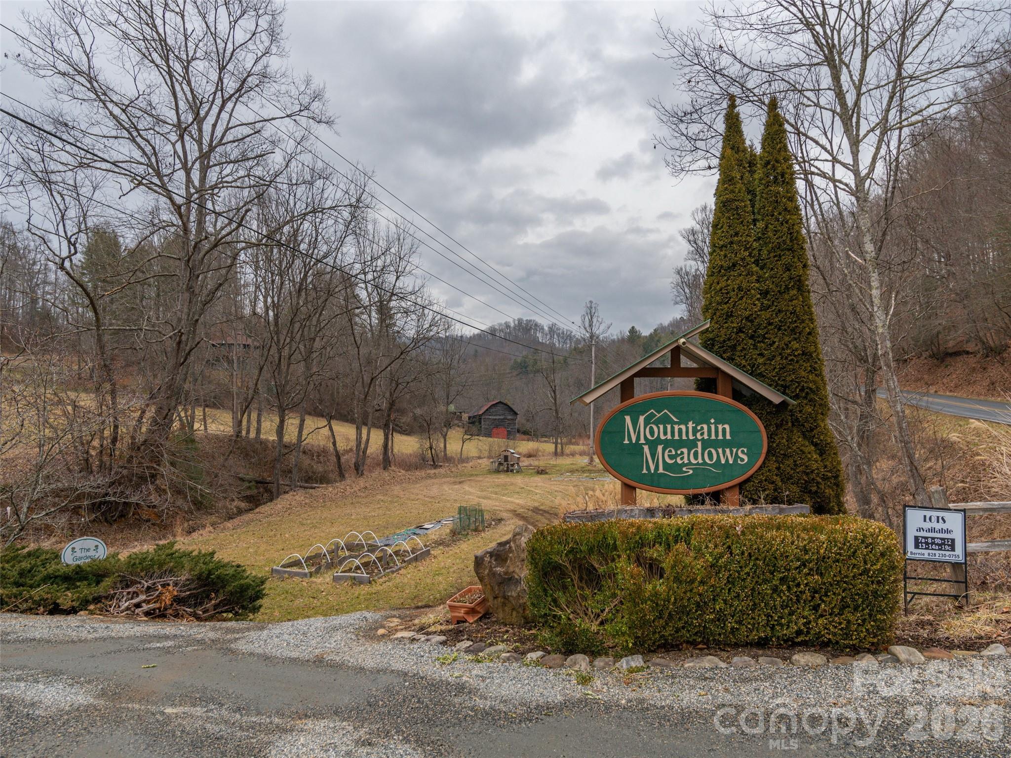 189 Sandys Home Place Mars Hill NC 28754