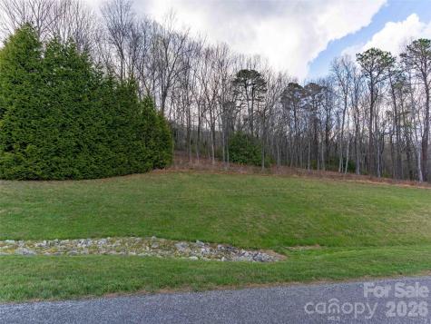 340 Grand Oaks Drive Hendersonville NC 28792