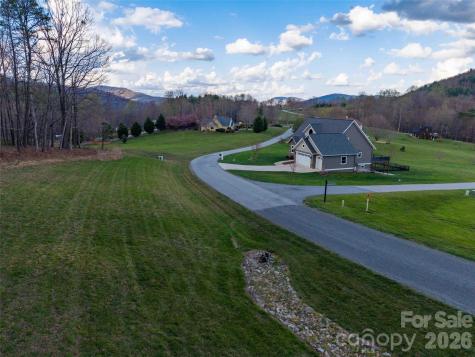 340 Grand Oaks Drive Hendersonville NC 28792