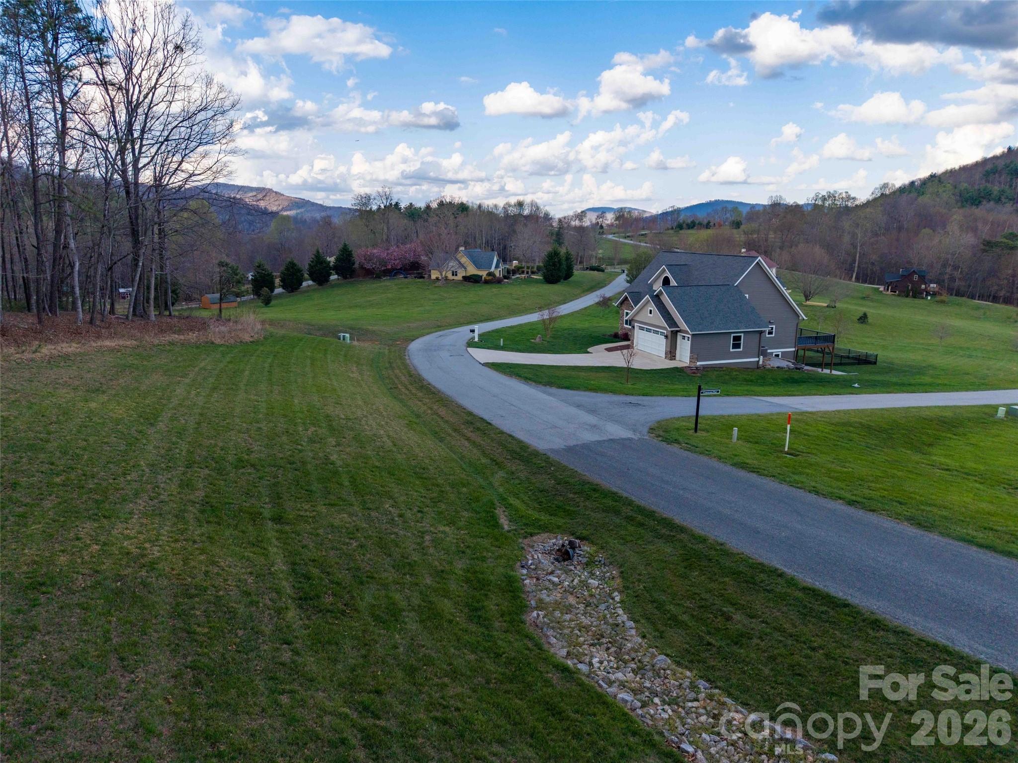 340 Grand Oaks Drive Hendersonville NC 28792