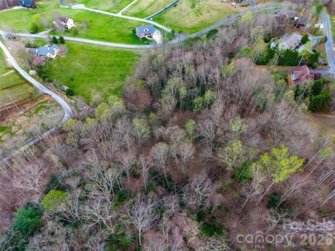 340 Grand Oaks Drive Hendersonville NC 28792