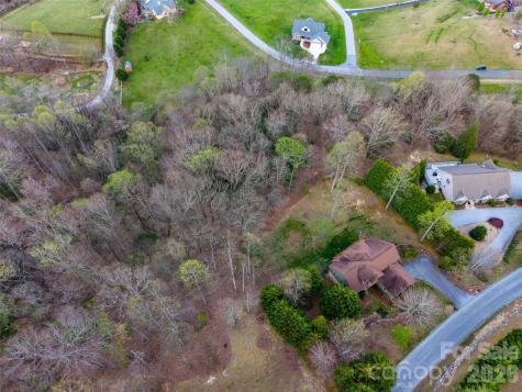 340 Grand Oaks Drive Hendersonville NC 28792