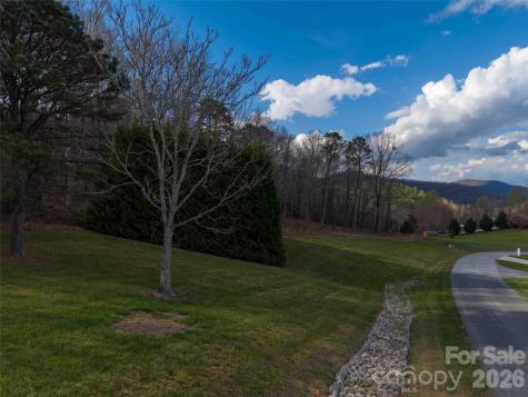 340 Grand Oaks Drive Hendersonville NC 28792