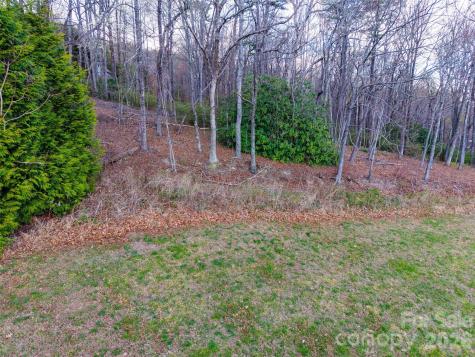 340 Grand Oaks Drive Hendersonville NC 28792