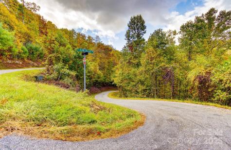 443 Glen Valley Drive Weaverville NC 28787