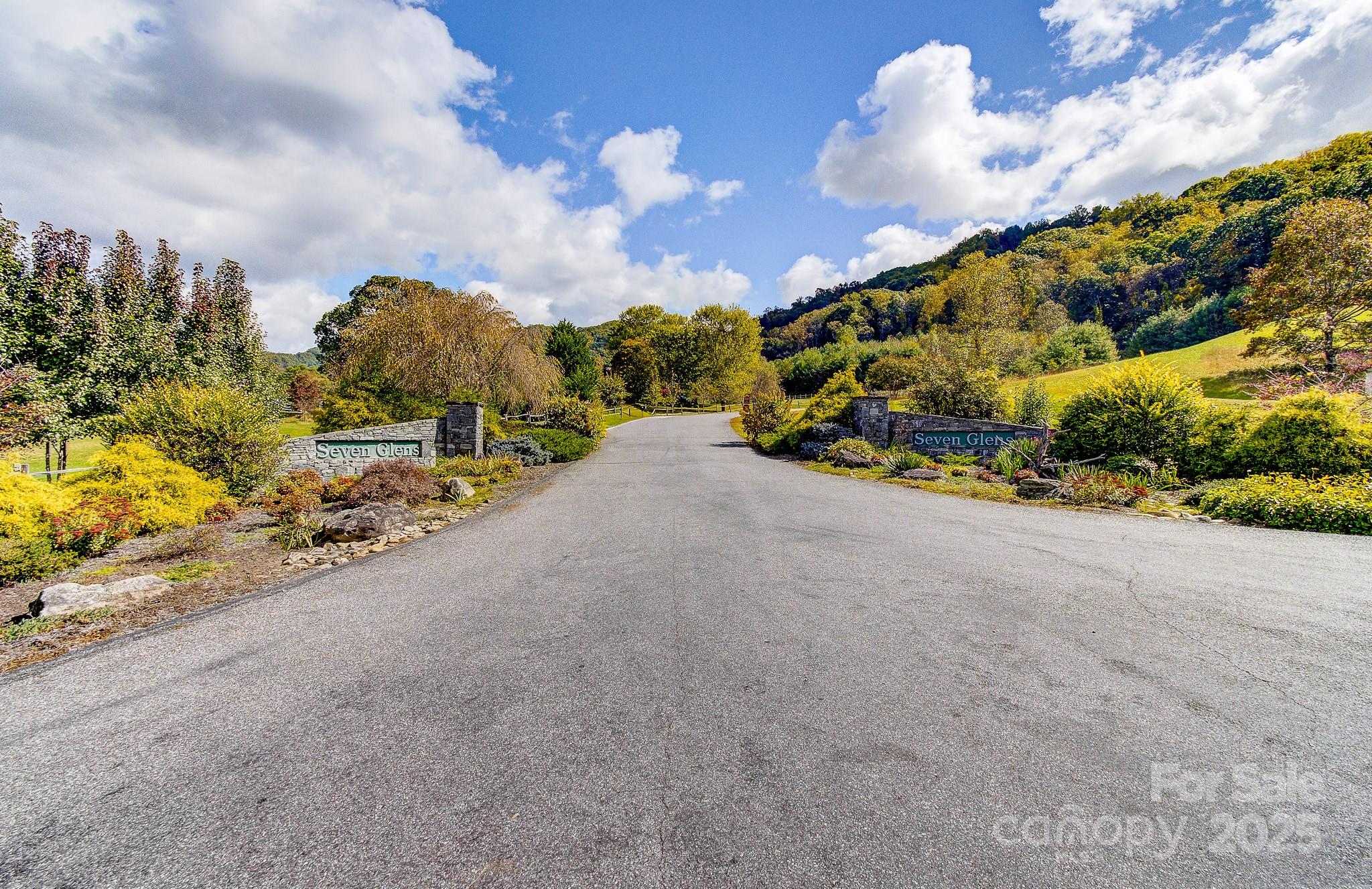 443 Glen Valley Drive Weaverville NC 28787
