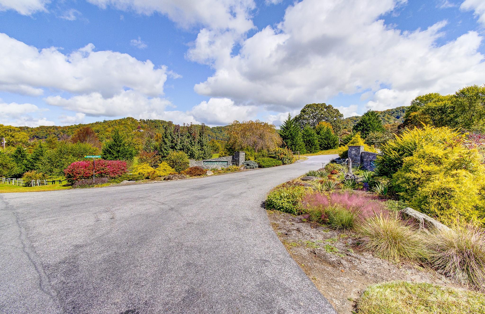 443 Glen Valley Drive Weaverville NC 28787