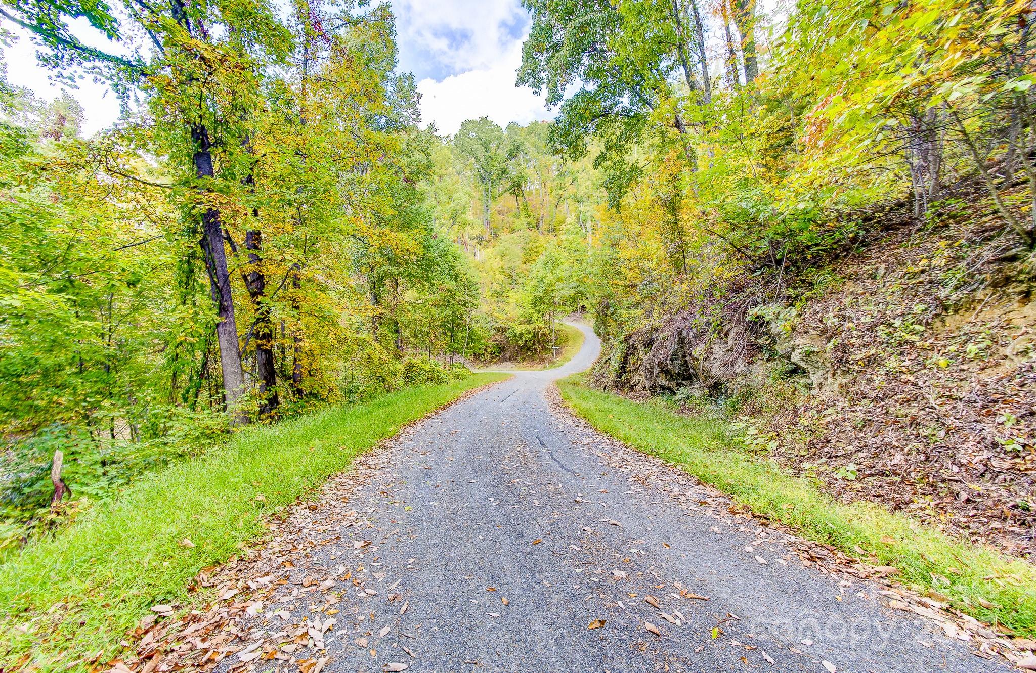 443 Glen Valley Drive Weaverville NC 28787