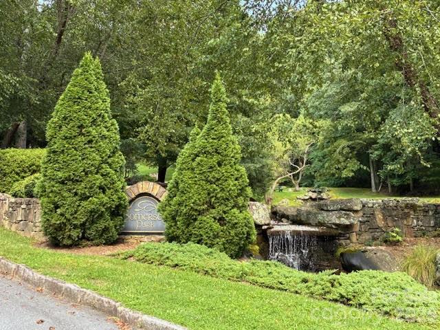 215 Crossvine Trail Hendersonville NC 28739