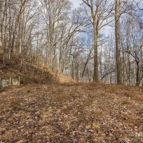 3 Michael Drive Waynesville NC 28785