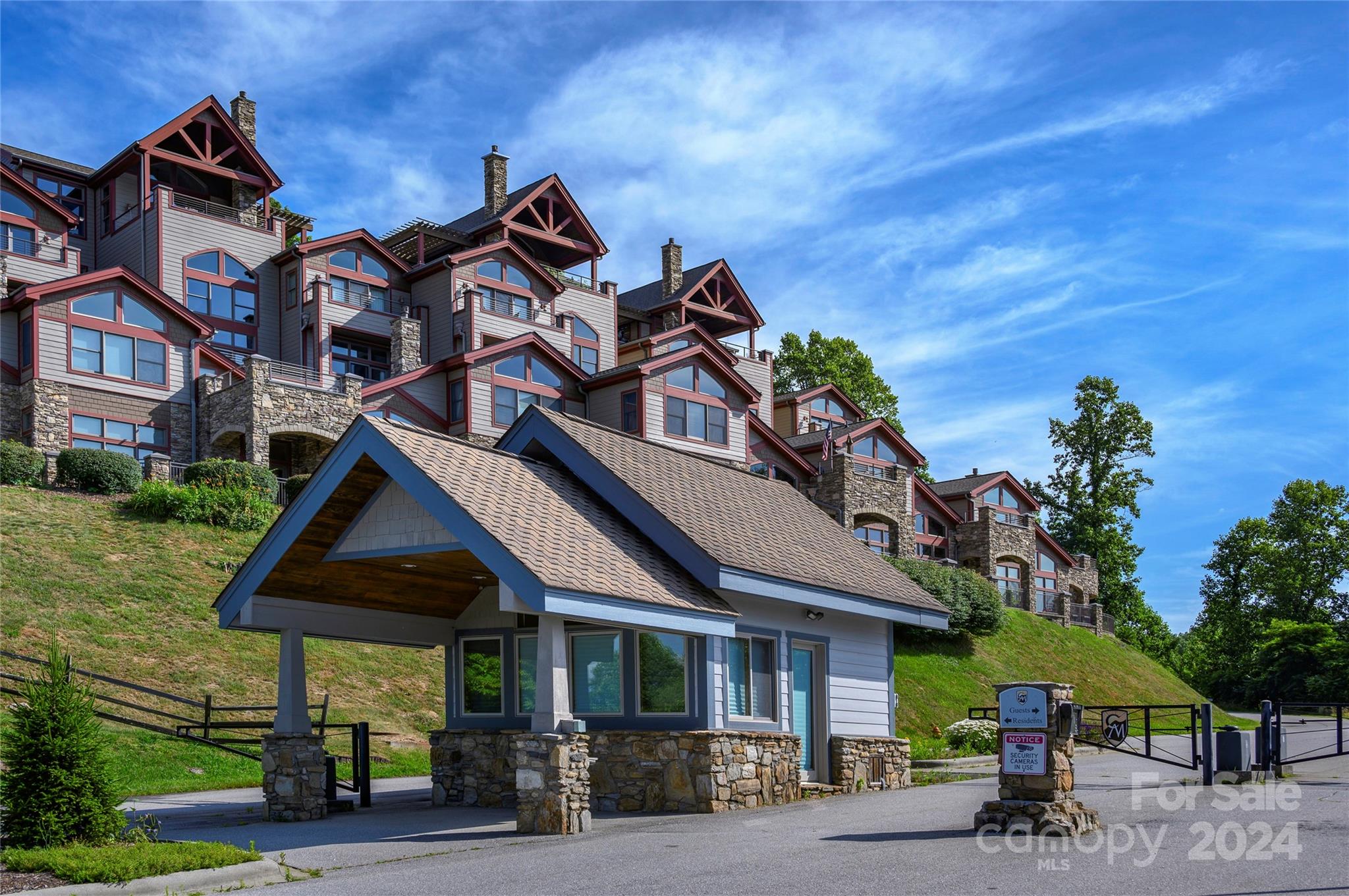 62 Destination Drive Asheville NC 28806