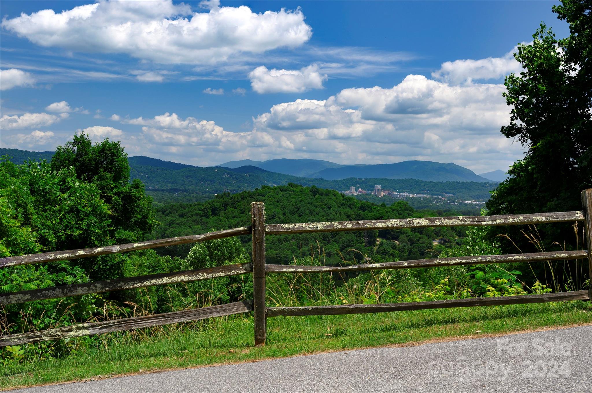 62 Destination Drive Asheville NC 28806