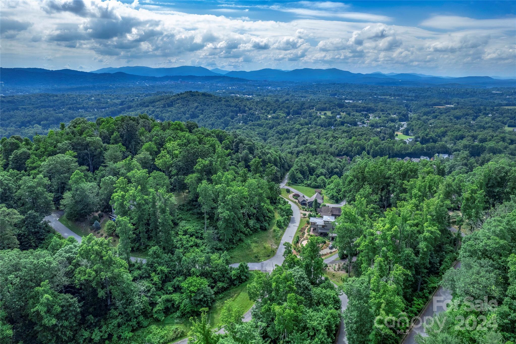 62 Destination Drive Asheville NC 28806