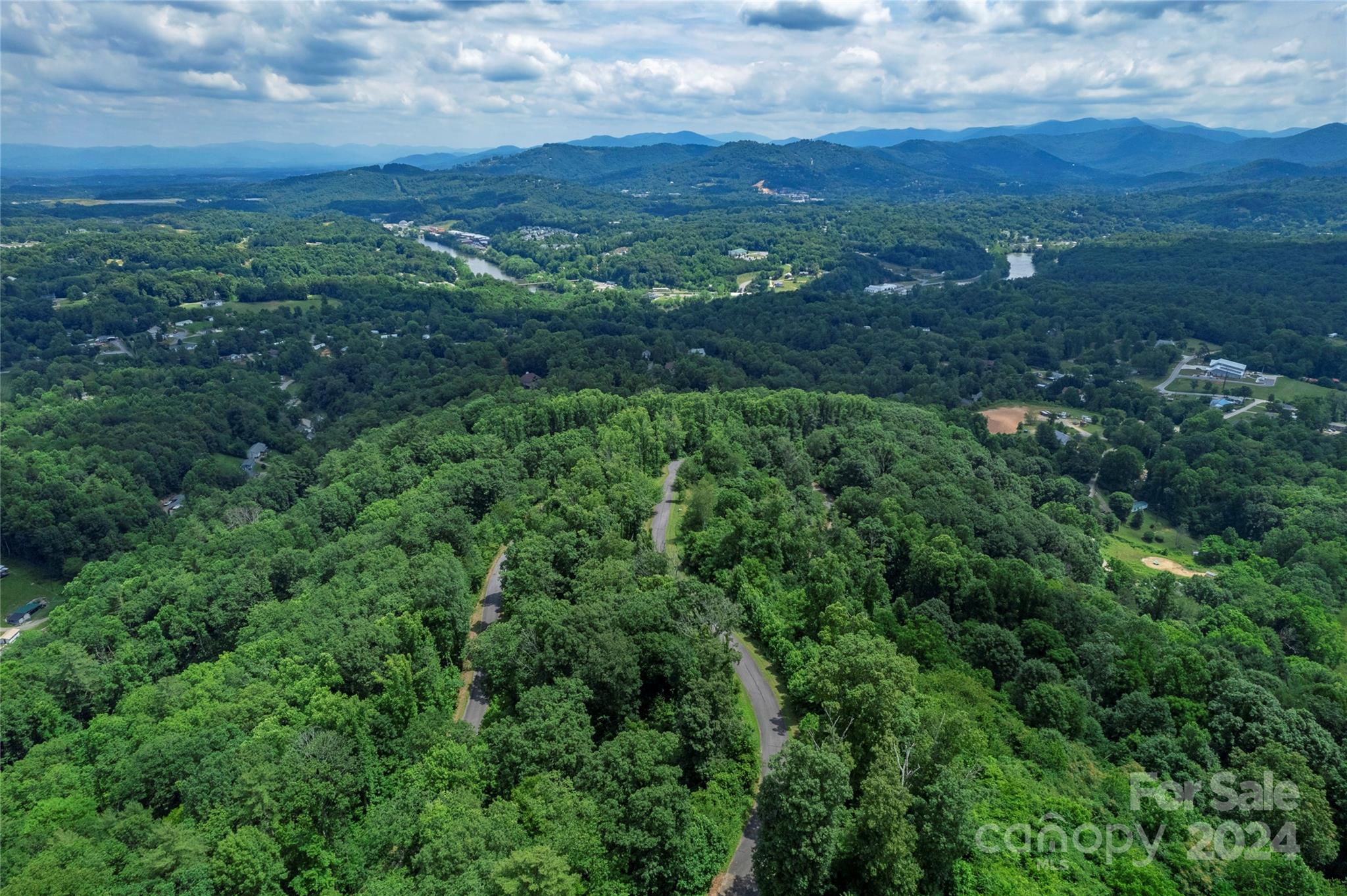 62 Destination Drive Asheville NC 28806