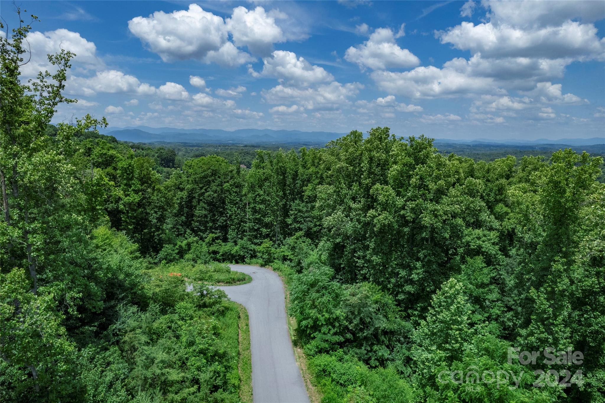 62 Destination Drive Asheville NC 28806