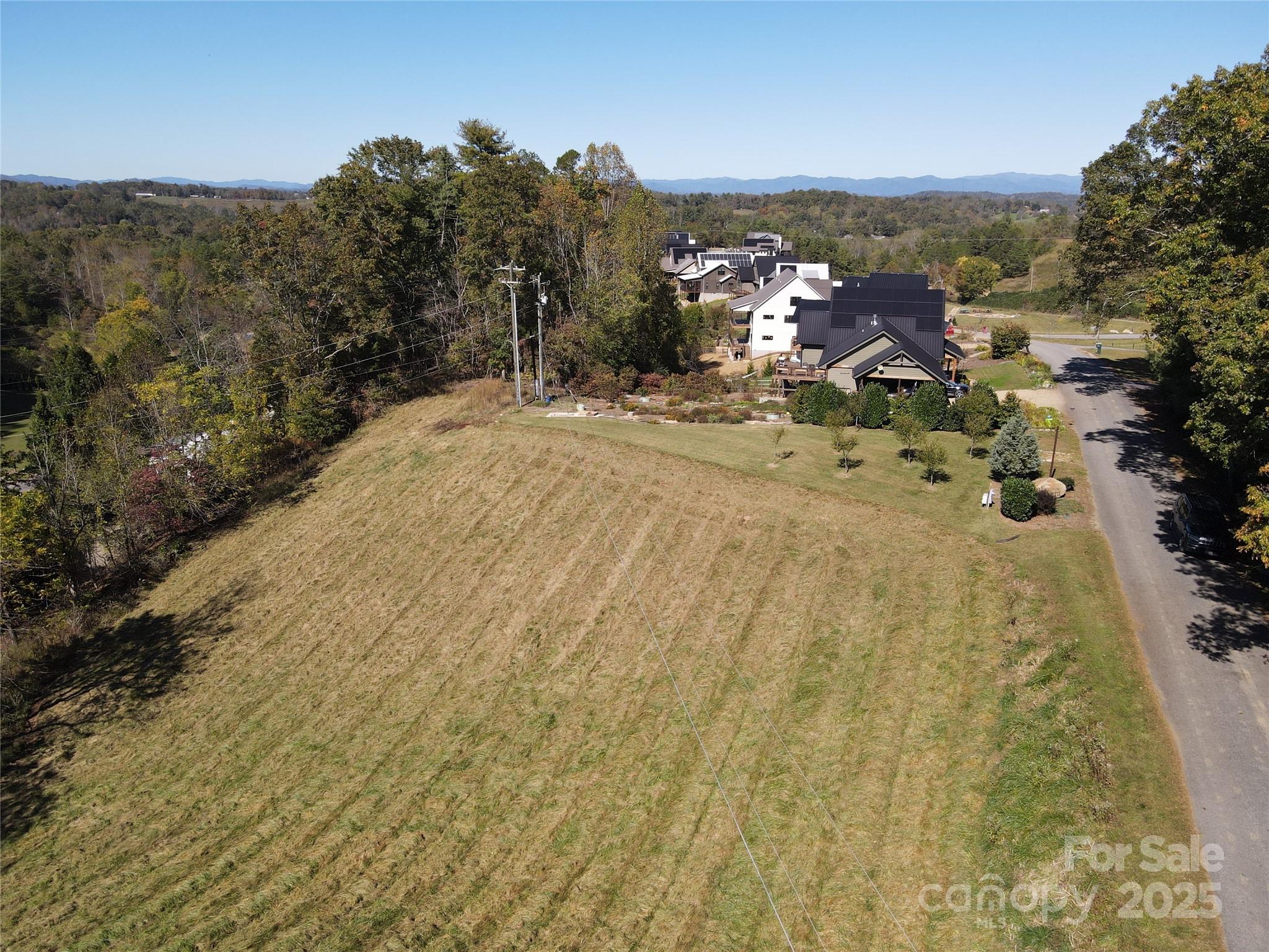 215 Old Macedonia Road Asheville NC 28804