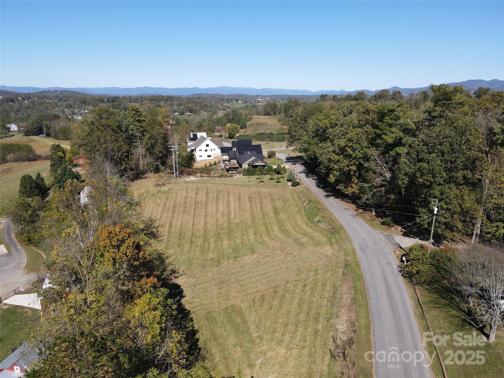 215 Old Macedonia Road Asheville NC 28804