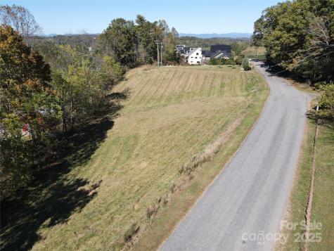 215 Old Macedonia Road Asheville NC 28804