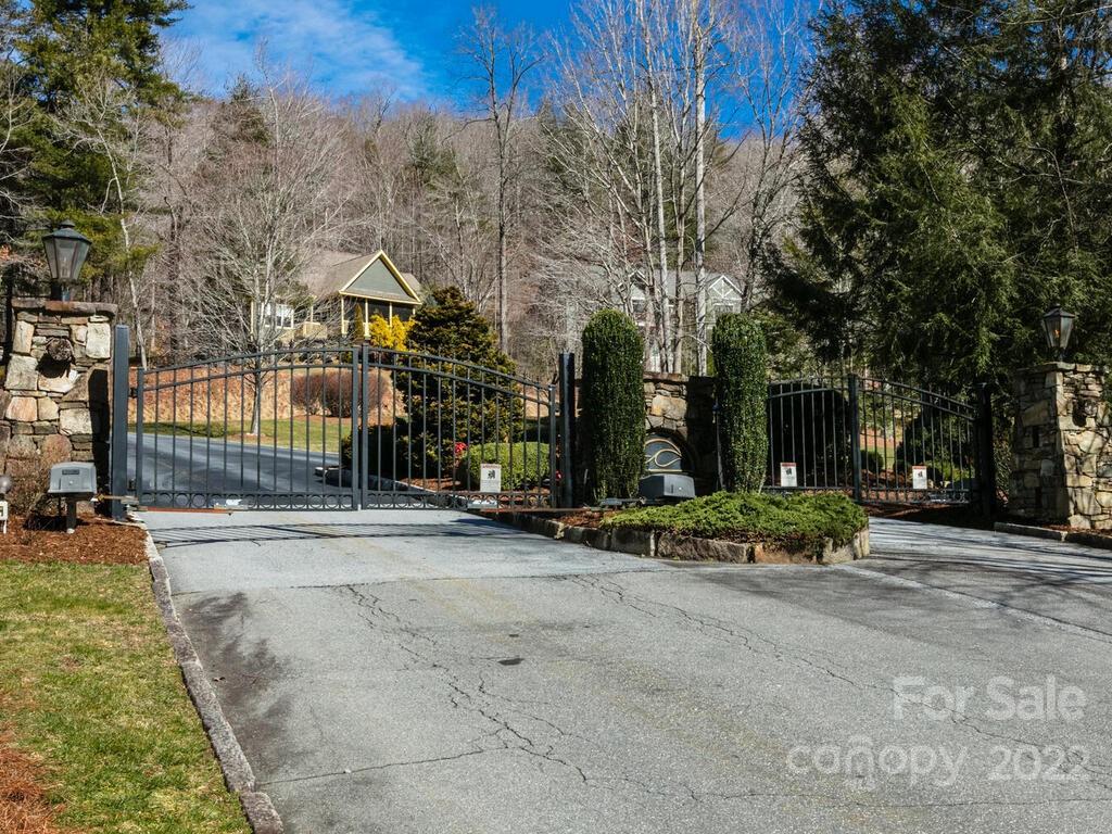 11F Red Bud Lane Laurel Park NC 28739