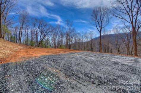 000 Poplar Trail Spruce Pine NC 28777