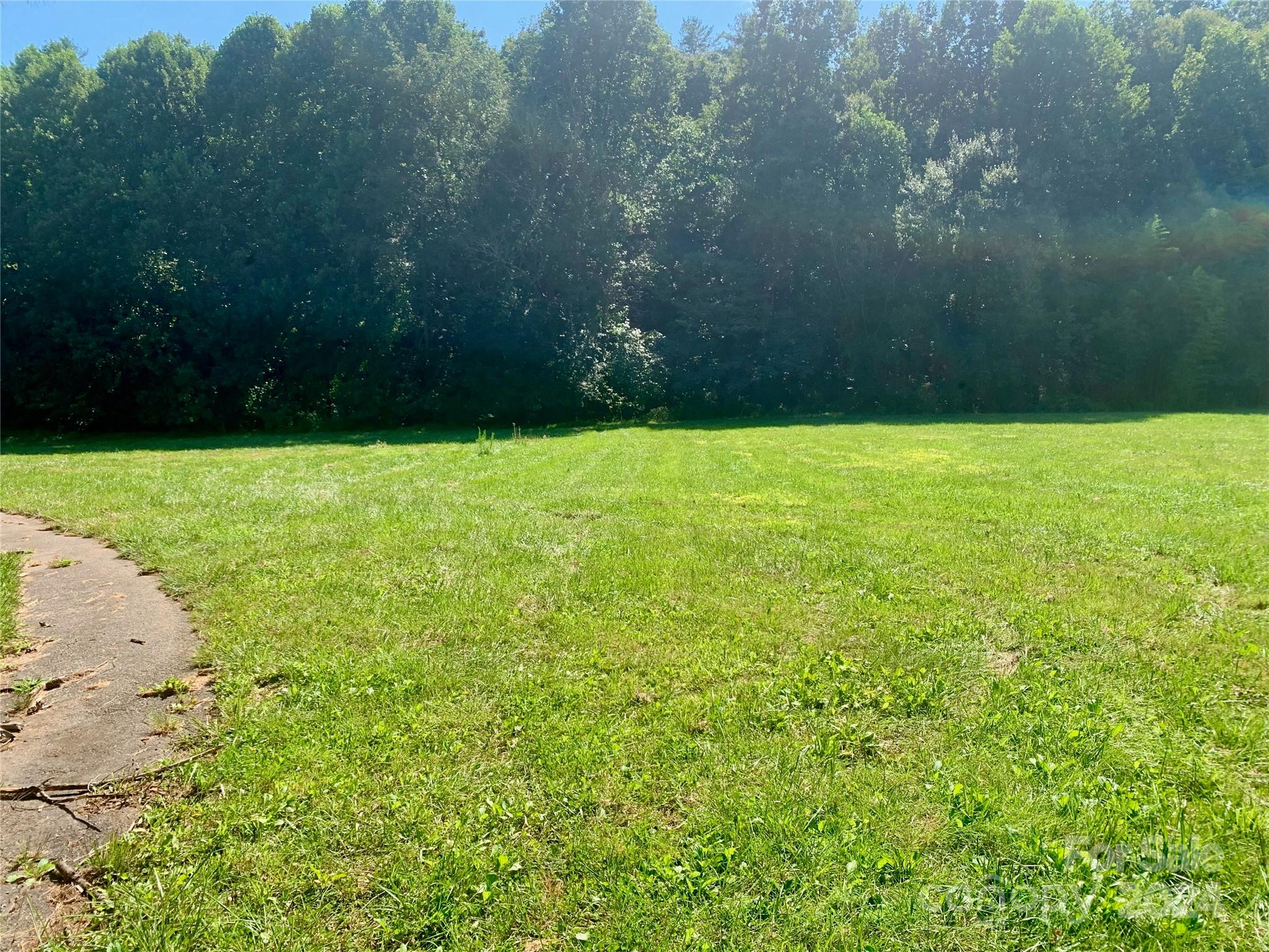 2.81 Acres, 4098 Derbyshire Lane Lenoir NC 28645
