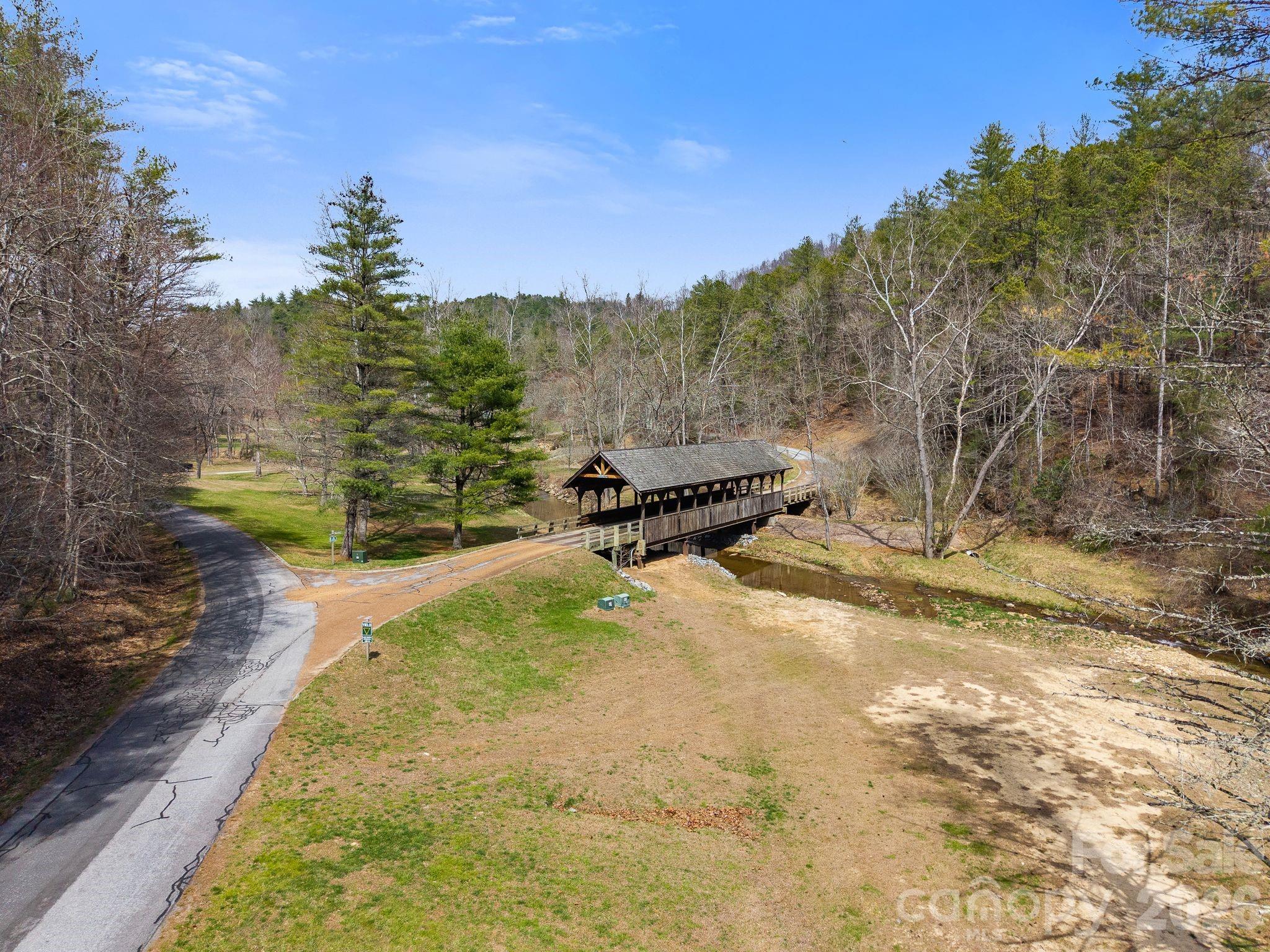 1034 Oleta Mill Trail Hendersonville NC 28792