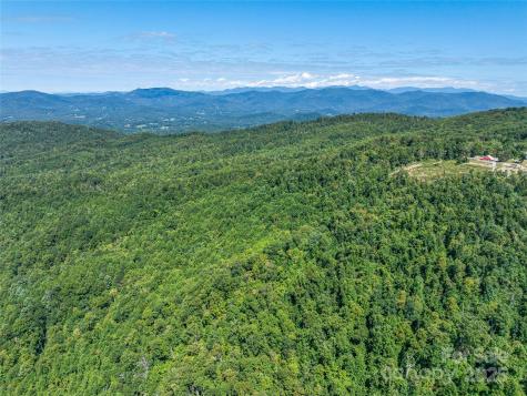 632 Justus Case Mountain Place Hendersonville NC 28792