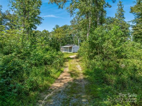 632 Justus Case Mountain Place Hendersonville NC 28792