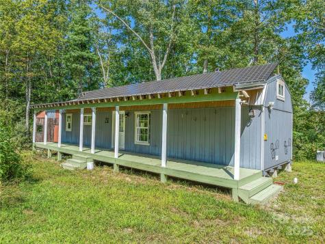 632 Justus Case Mountain Place Hendersonville NC 28792
