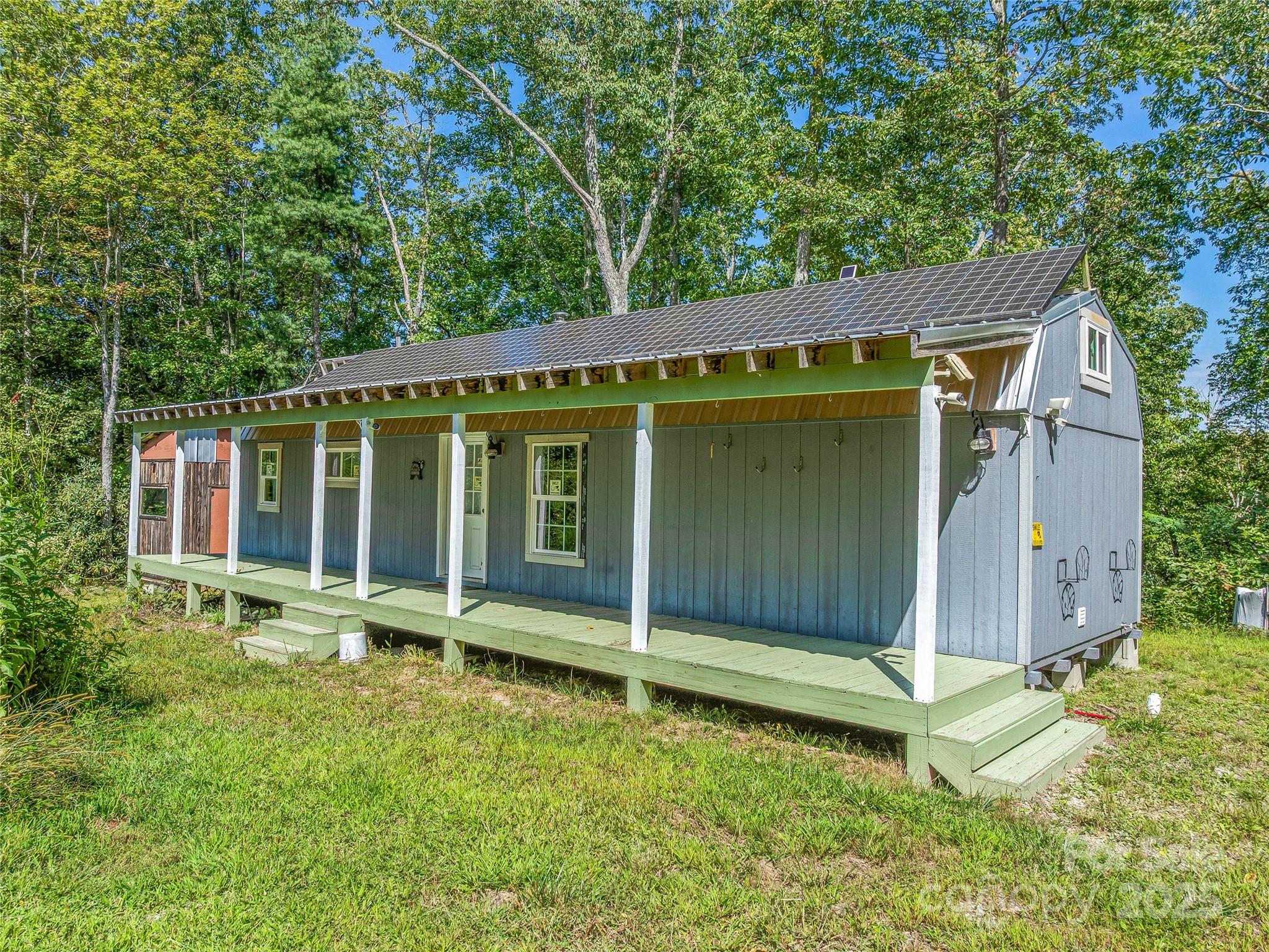 632 Justus Case Mountain Place Hendersonville NC 28792