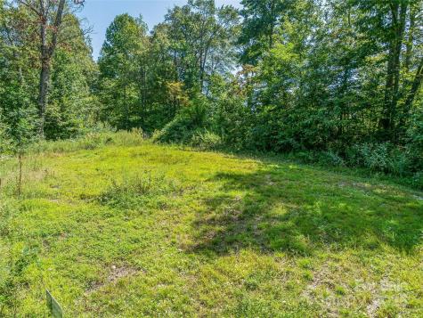 632 Justus Case Mountain Place Hendersonville NC 28792