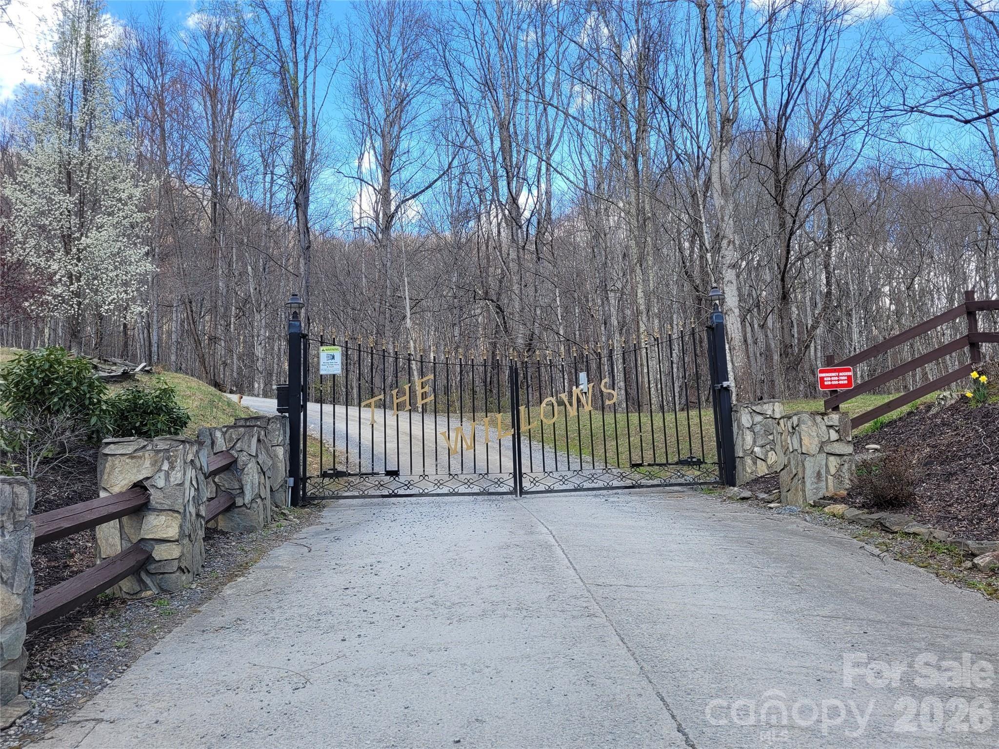 99999 Wolverine Court Waynesville NC 28785