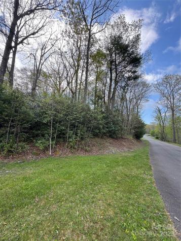 Tbd Black Bear Trail Linville NC 28646