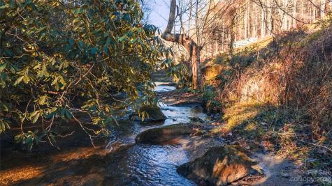 000 Prices Creek Road Burnsville NC 28714