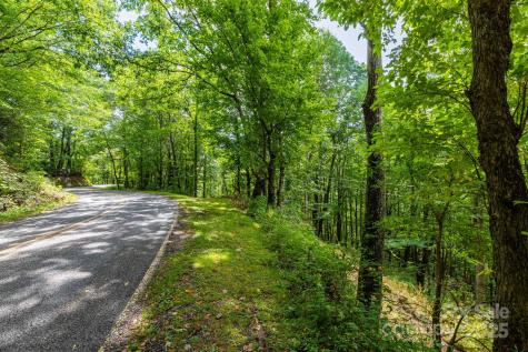 38 Imperial Court Waynesville NC 28785