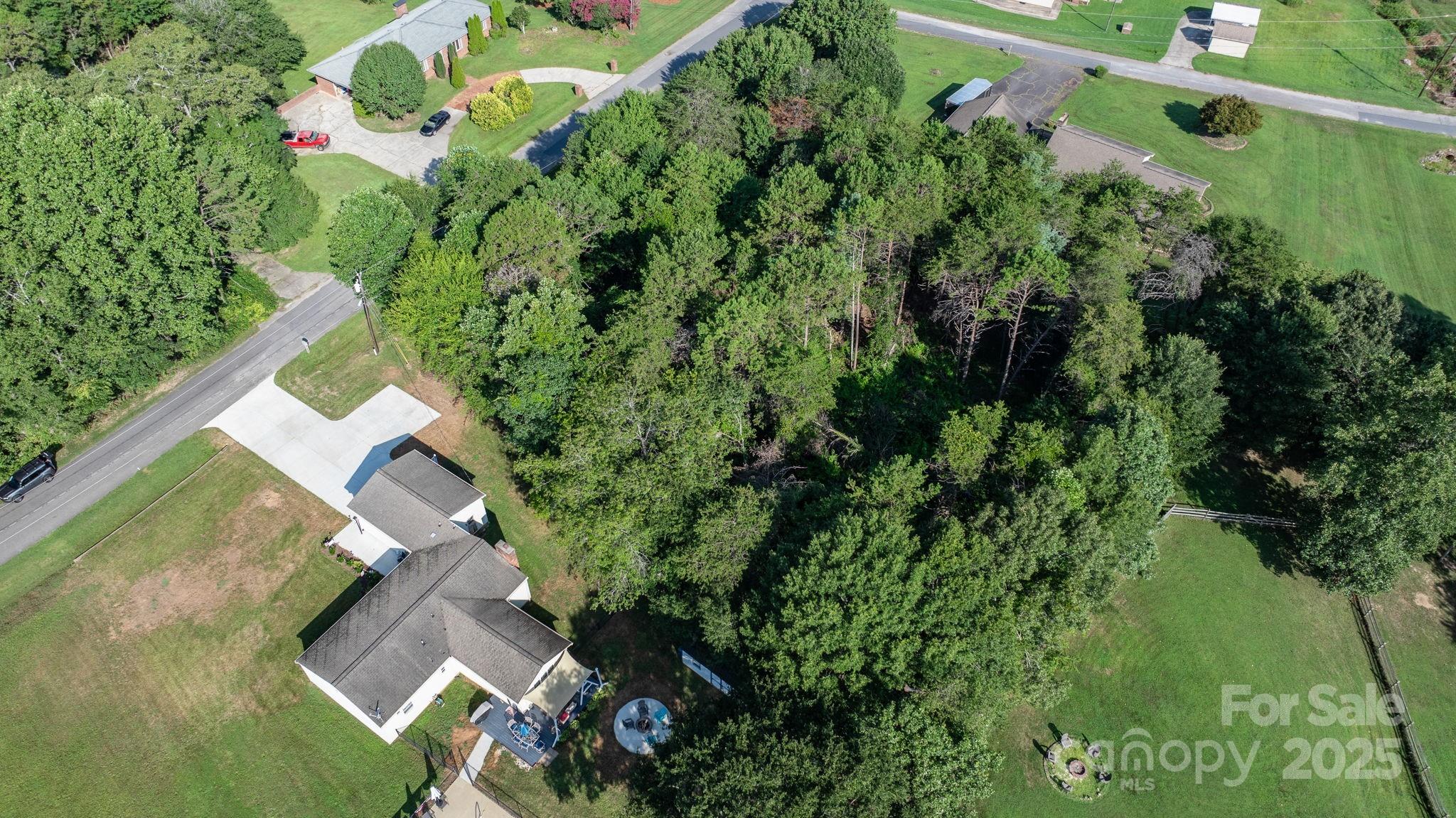 4650 33rd Street Drive NE Hickory NC 28601