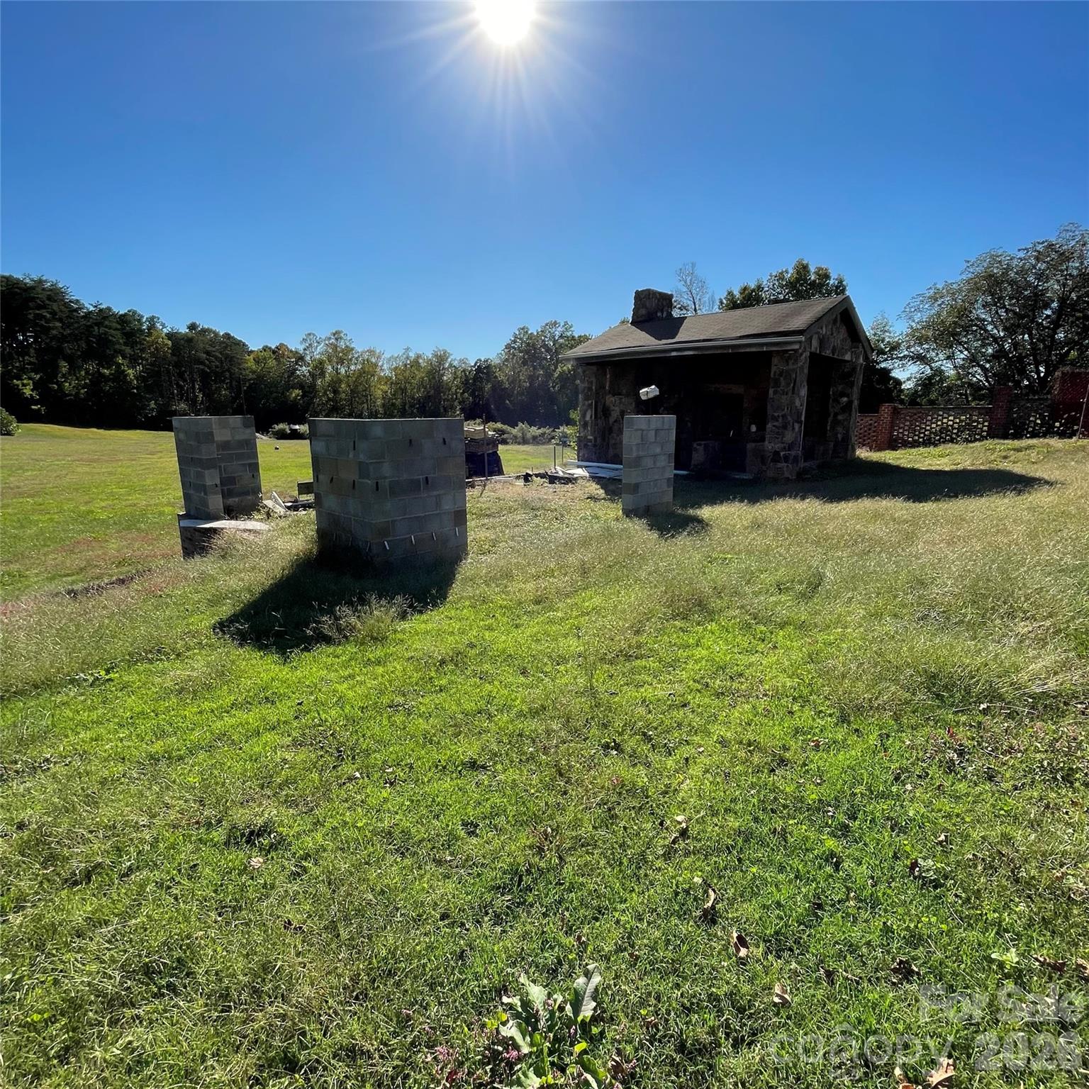 325 29th Avenue Drive NW Hickory NC 28601
