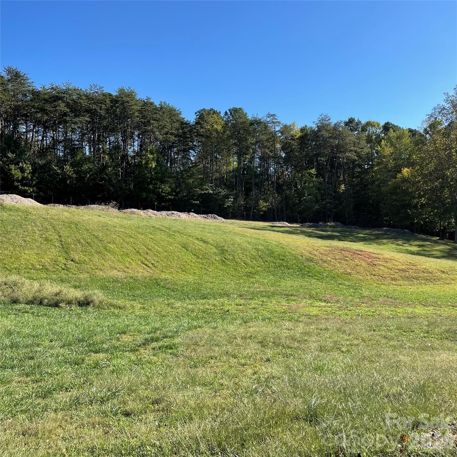 325 29th Avenue Drive NW Hickory NC 28601