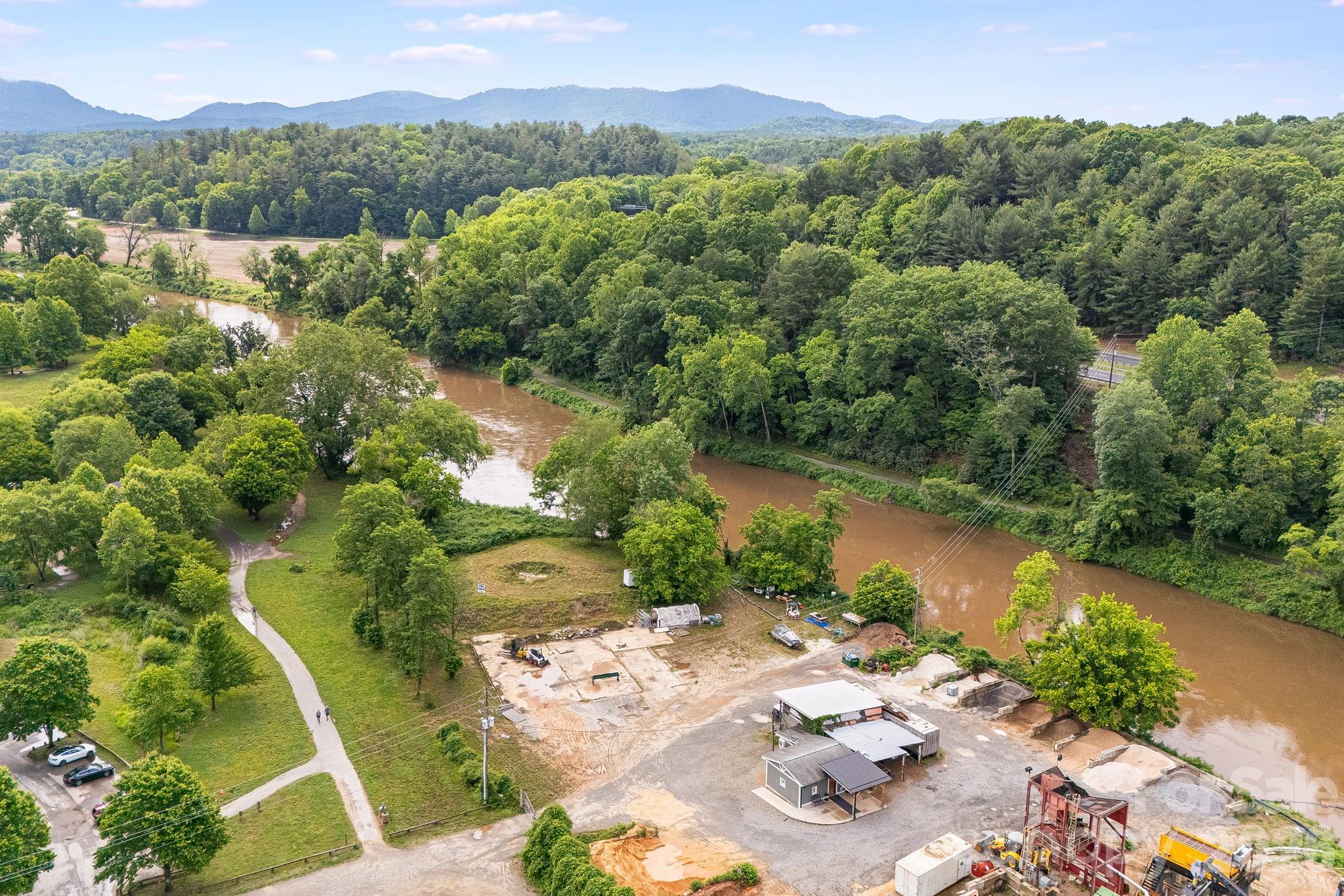 199 Amboy Road Asheville NC 28806