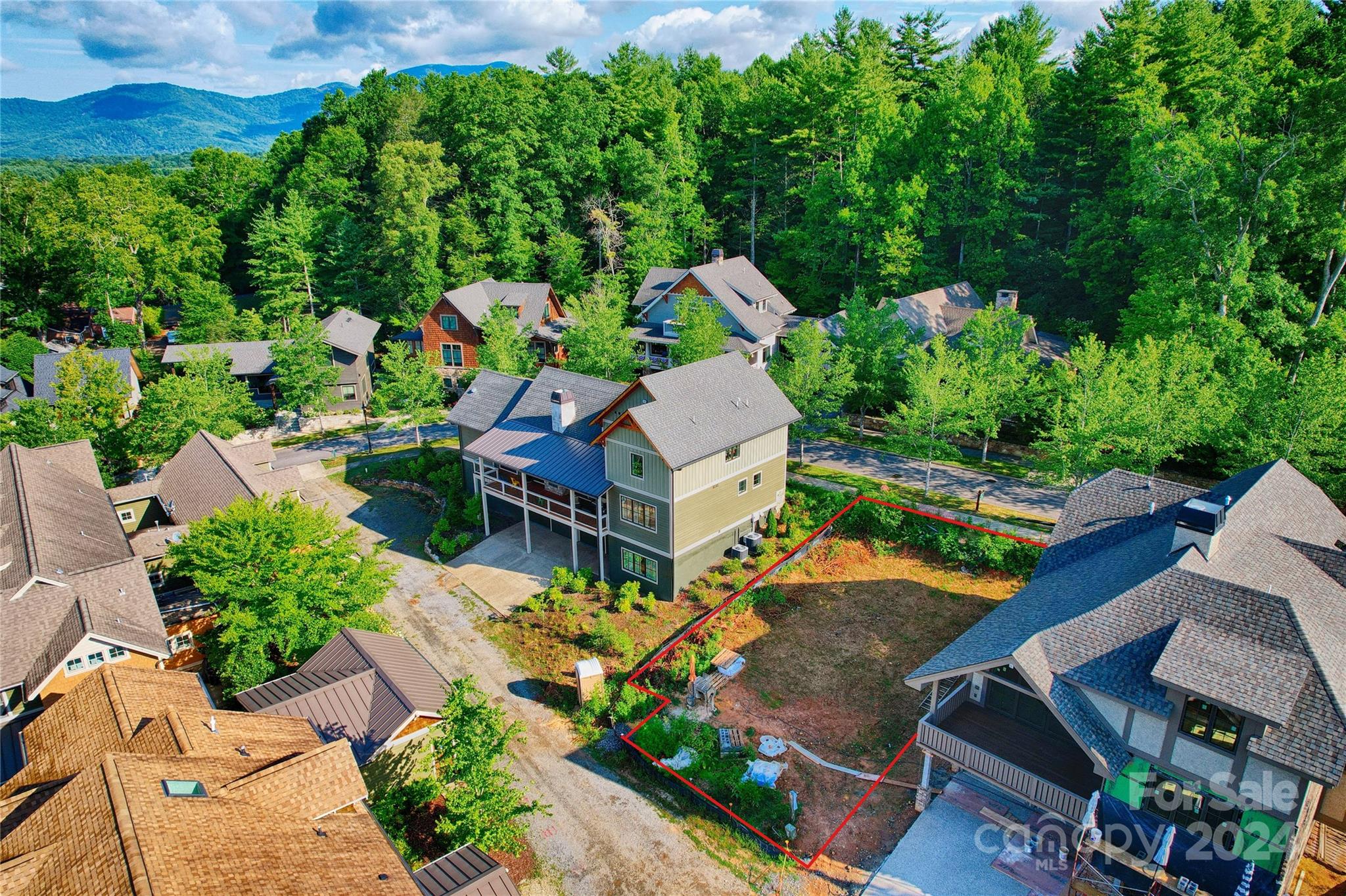 25 Wordsworth Road Black Mountain NC 28711