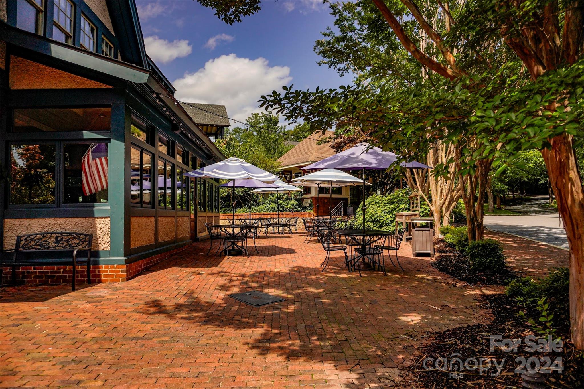 25 Wordsworth Road Black Mountain NC 28711