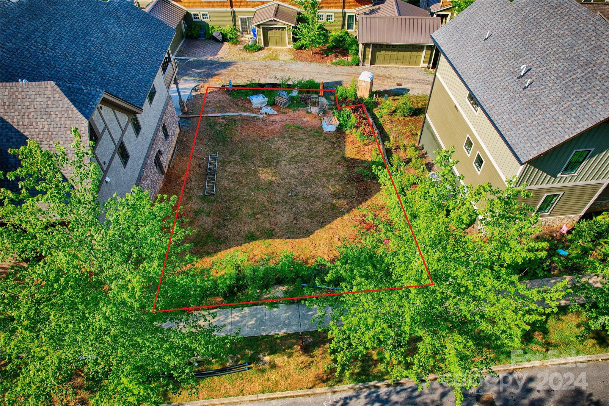 25 Wordsworth Road Black Mountain NC 28711