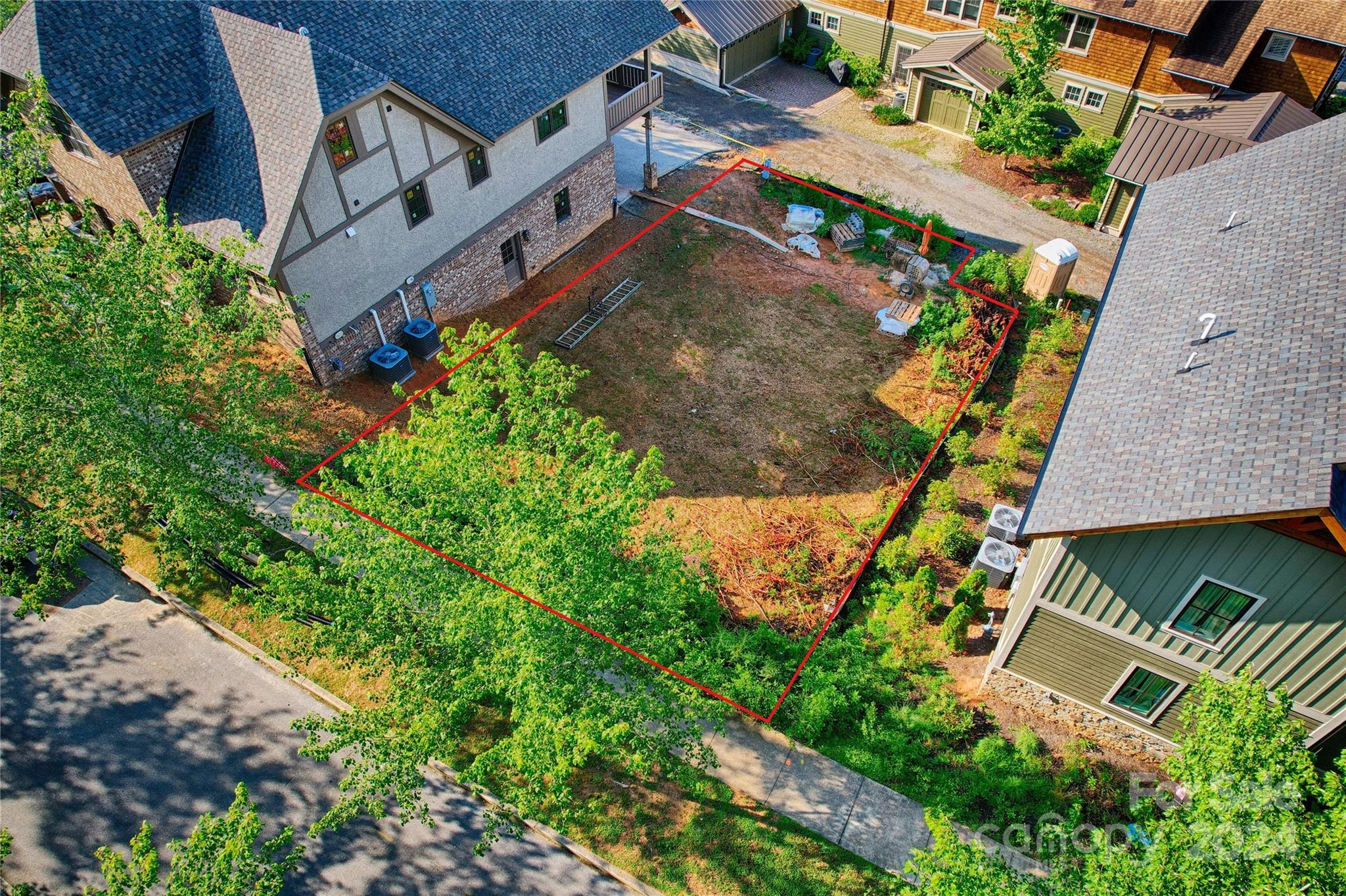 25 Wordsworth Road Black Mountain NC 28711