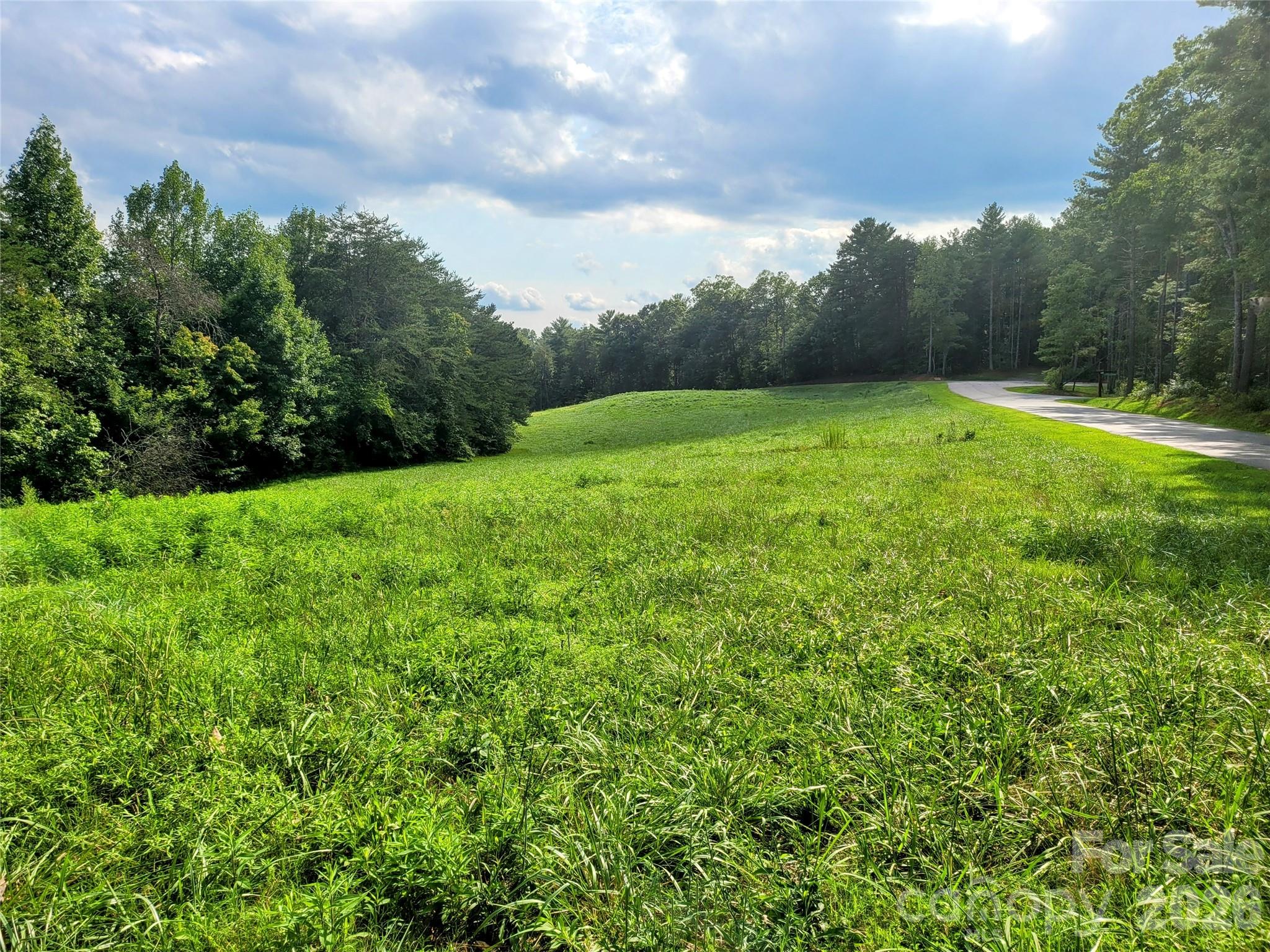 2093 Thoroughbred Way Lenoir NC 28645