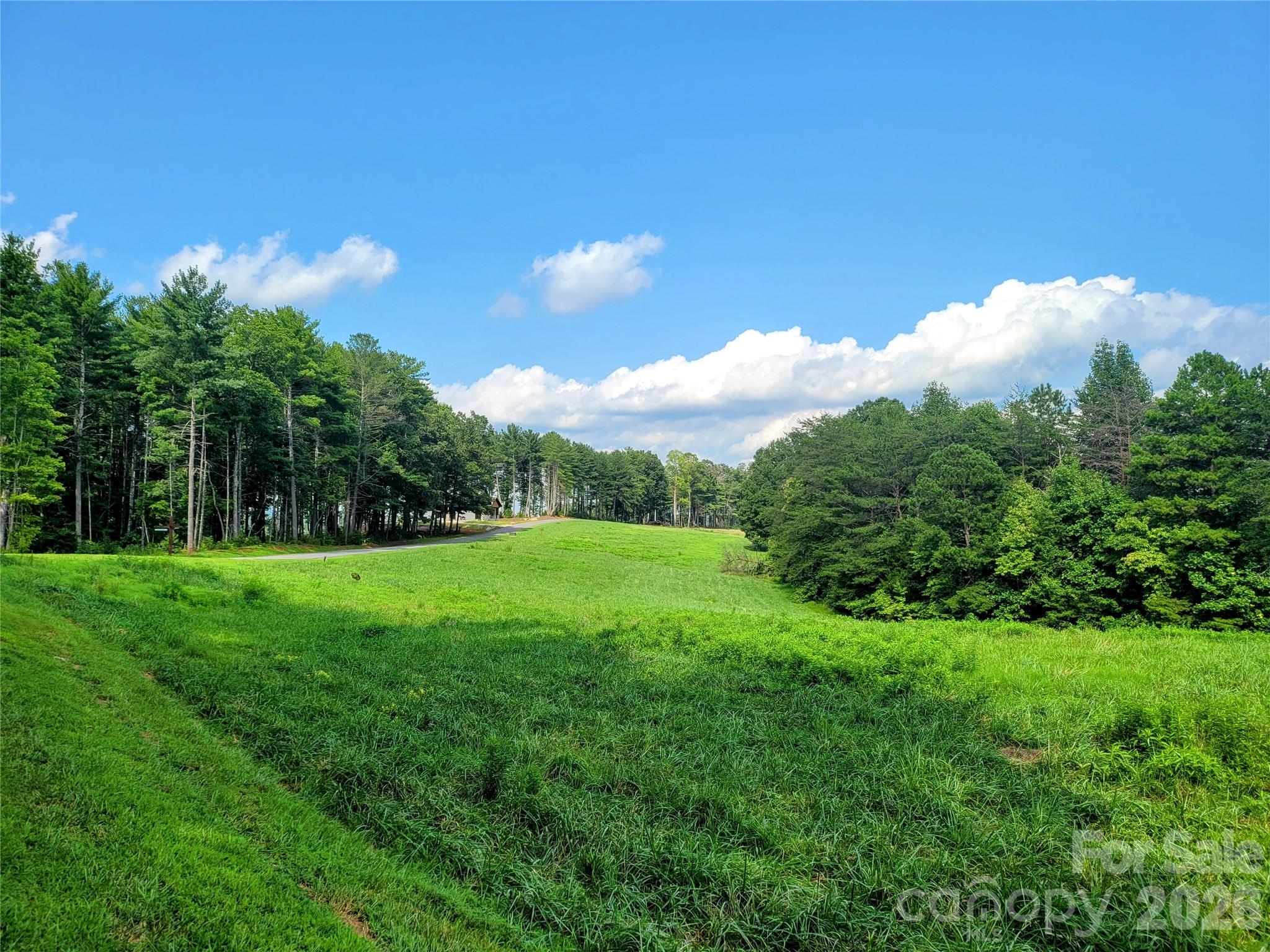2093 Thoroughbred Way Lenoir NC 28645