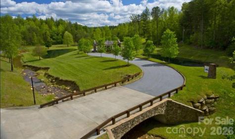 2093 Thoroughbred Way Lenoir NC 28645