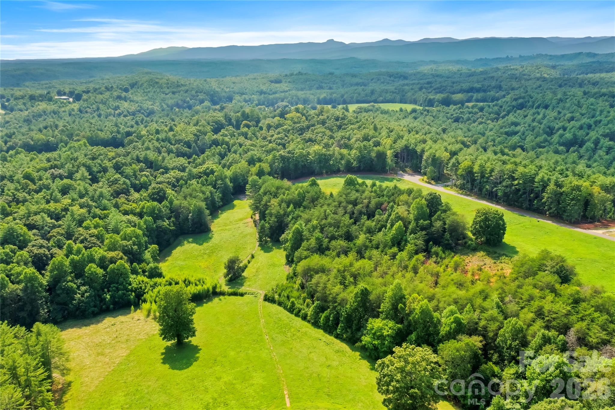 2093 Thoroughbred Way Lenoir NC 28645