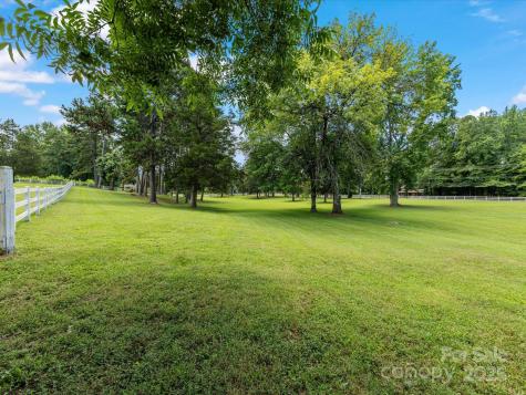 11215 Idlewild Road Matthews NC 28105