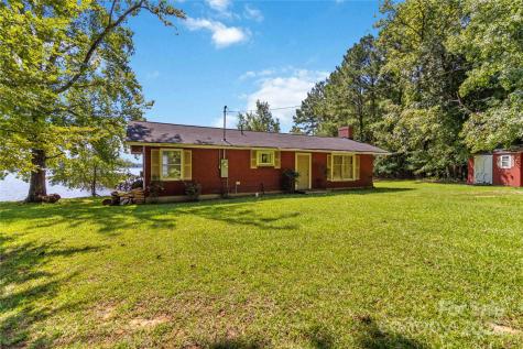 5350 Commodore Place Clover SC 29710