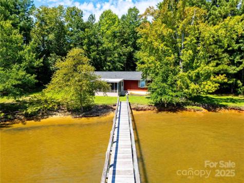 5350 Commodore Place Clover SC 29710